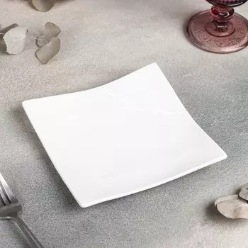 Блюдо Бланш. Квадрат (16 см)