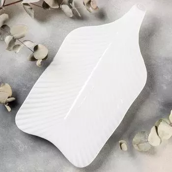 Блюдо Бланш. Лист (22х3х40 см)