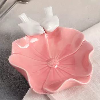 Блюдо Голубки на цветке (14х14 см)