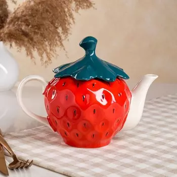 Чайник Клубника (900 мл)