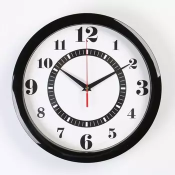 Часы (29х29х5 см)