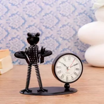 Часы настольные Гарольд в ассортименте (9х10х24 см)