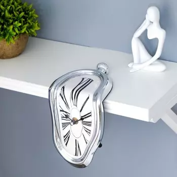 Часы Стекающие. Стиль Сальвадора Дали (18х12х15 см)