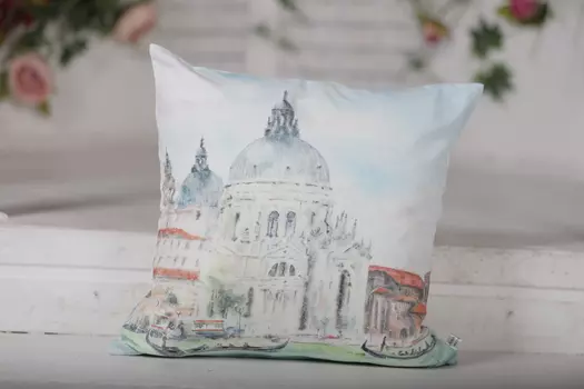 Декоративные подушки ANNA FLAUM