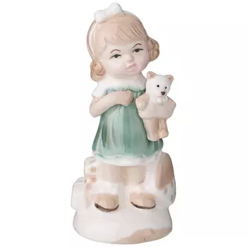 Фигурка Девочка с мишкой (6х5х13 см)