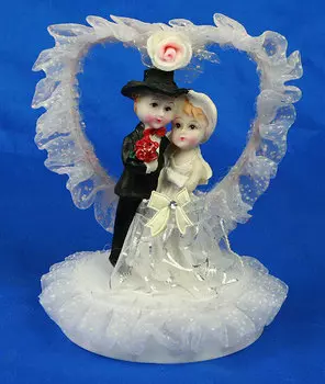 Фигурка Жених и невеста (12х12х15 см)