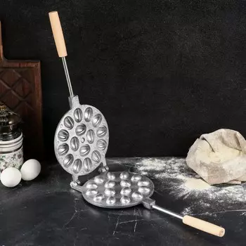 Форма 16 орешков (37х16х5 см)