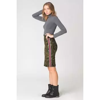 Юбка Coty Цвет: Зелёный, Чёрный, Красный, Белый (42)