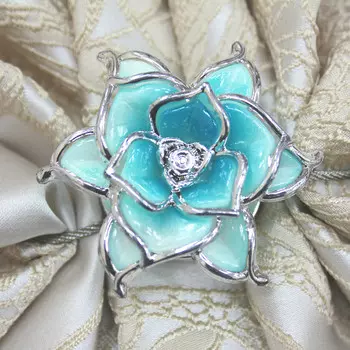 Карнизы и аксессуары для штор Ajur