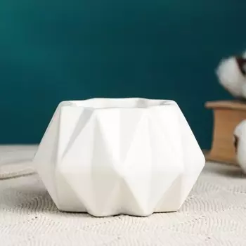 Кашпо Треугольники цвет: белый (10х10х7 см)