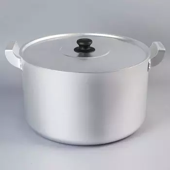 Кастрюля (39х39х21 см)