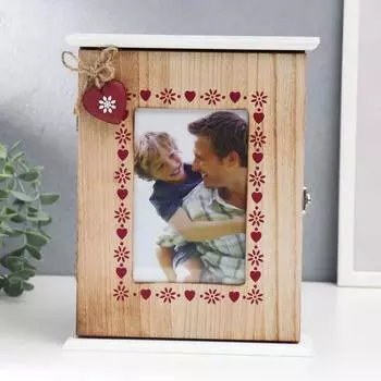 Ключница Рамка из сердец (20х6х25 см)