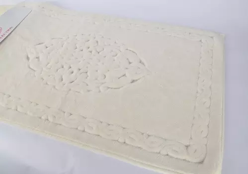 Коврики для ванной и туалета KARVEN