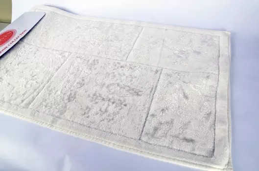 Коврики для ванной и туалета KARVEN