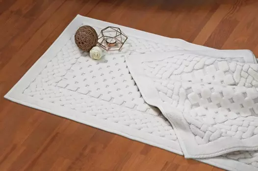 Коврики для ванной и туалета KARVEN