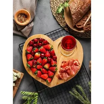 Менажница Сердце (25х25 см)