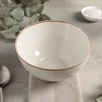 Миска (700 мл)