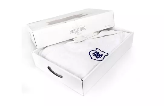 Одежда, обувь и аксессуары Maison D'or