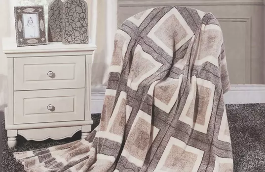 Пледы и покрывала Absolute