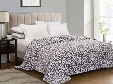 Пледы и покрывала Адель