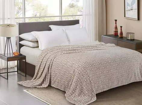 Пледы и покрывала Адель