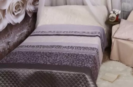 Пледы и покрывала Адель