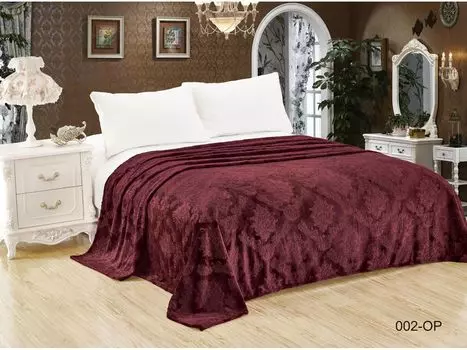 Пледы и покрывала Адель