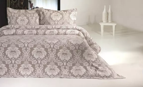 Пледы и покрывала Antonio Salgado