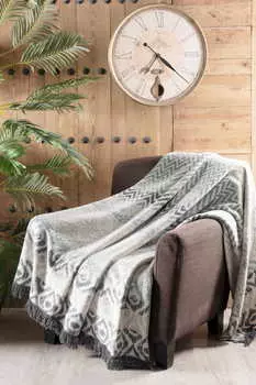 Пледы и покрывала Arya