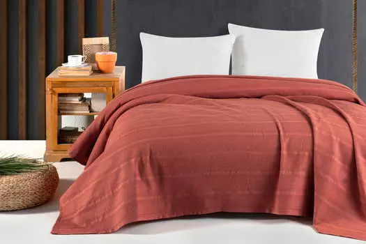 Пледы и покрывала Arya