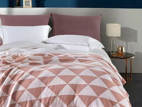 Пледы и покрывала Asabella