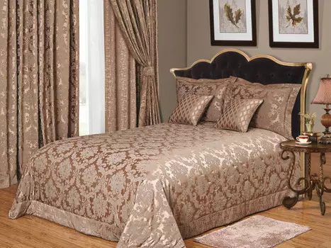 Пледы и покрывала Asabella