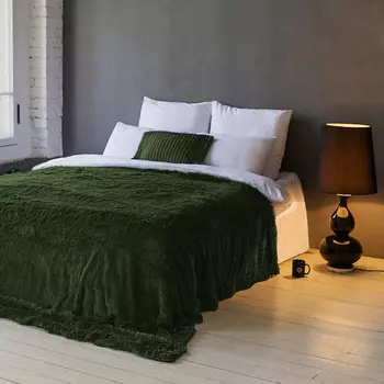 Пледы и покрывала Dome