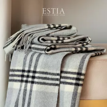 Пледы и покрывала ESTIA