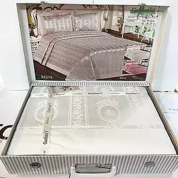 Пледы и покрывала Gardines