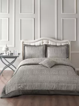 Пледы и покрывала Karna