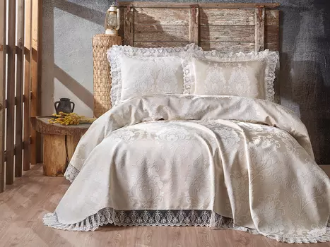 Пледы и покрывала Karna