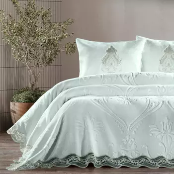 Пледы и покрывала KARVEN