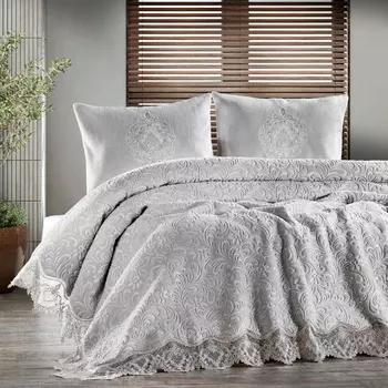 Пледы и покрывала KARVEN