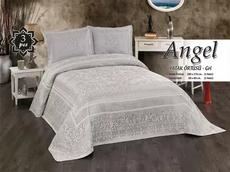 Пледы и покрывала KARVEN