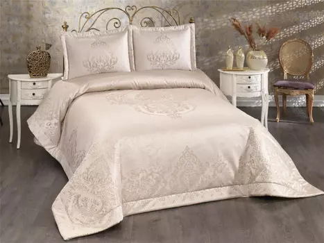 Пледы и покрывала KARVEN