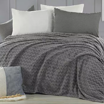 Пледы и покрывала KARVEN