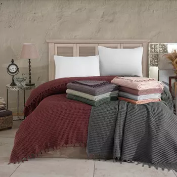 Пледы и покрывала KARVEN