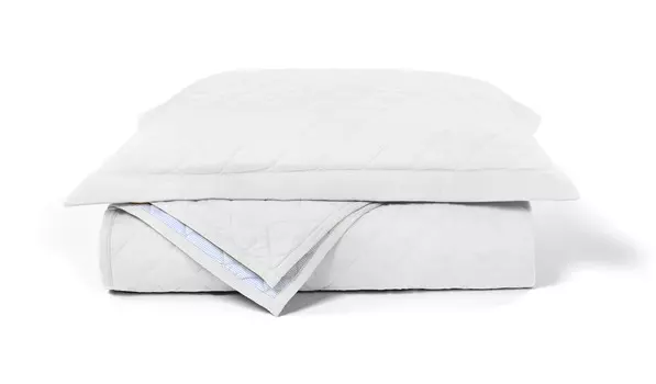 Пледы и покрывала Lappartement