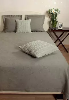 Пледы и покрывала Luxberry