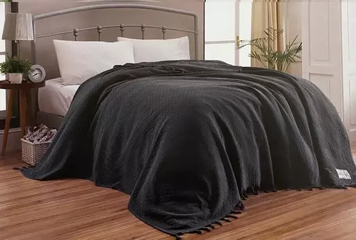 Пледы и покрывала Maison D'or