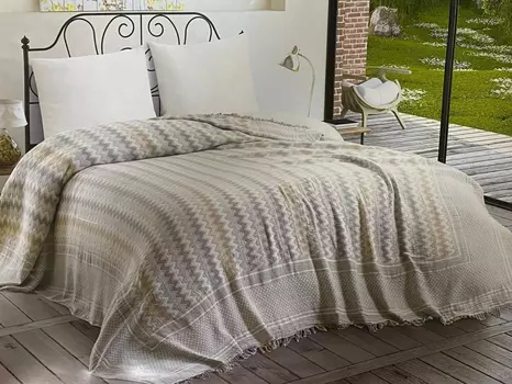 Пледы и покрывала Maison D'or