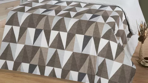 Пледы и покрывала MILANIKA