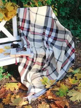 Пледы и покрывала Mona Liza