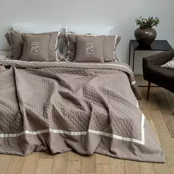 Пледы и покрывала PASIONARIA